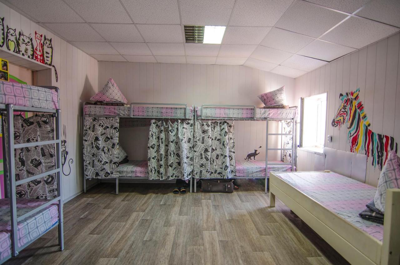 Lucky Hostel На Крещатике 基輔 外观 照片