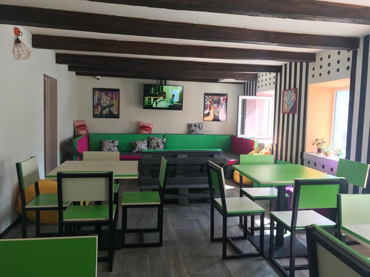 Lucky Hostel На Крещатике 基輔 外观 照片